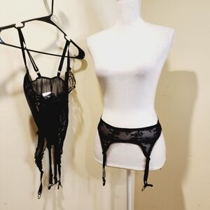 Frederick's of Hooliwood Black lace nylon  Lengerie size S